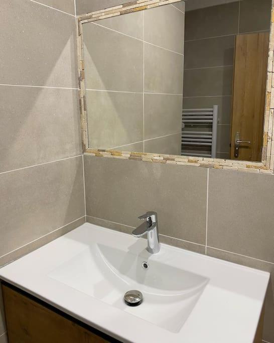 Bel Appartement Cv Bourges Eksteriør billede